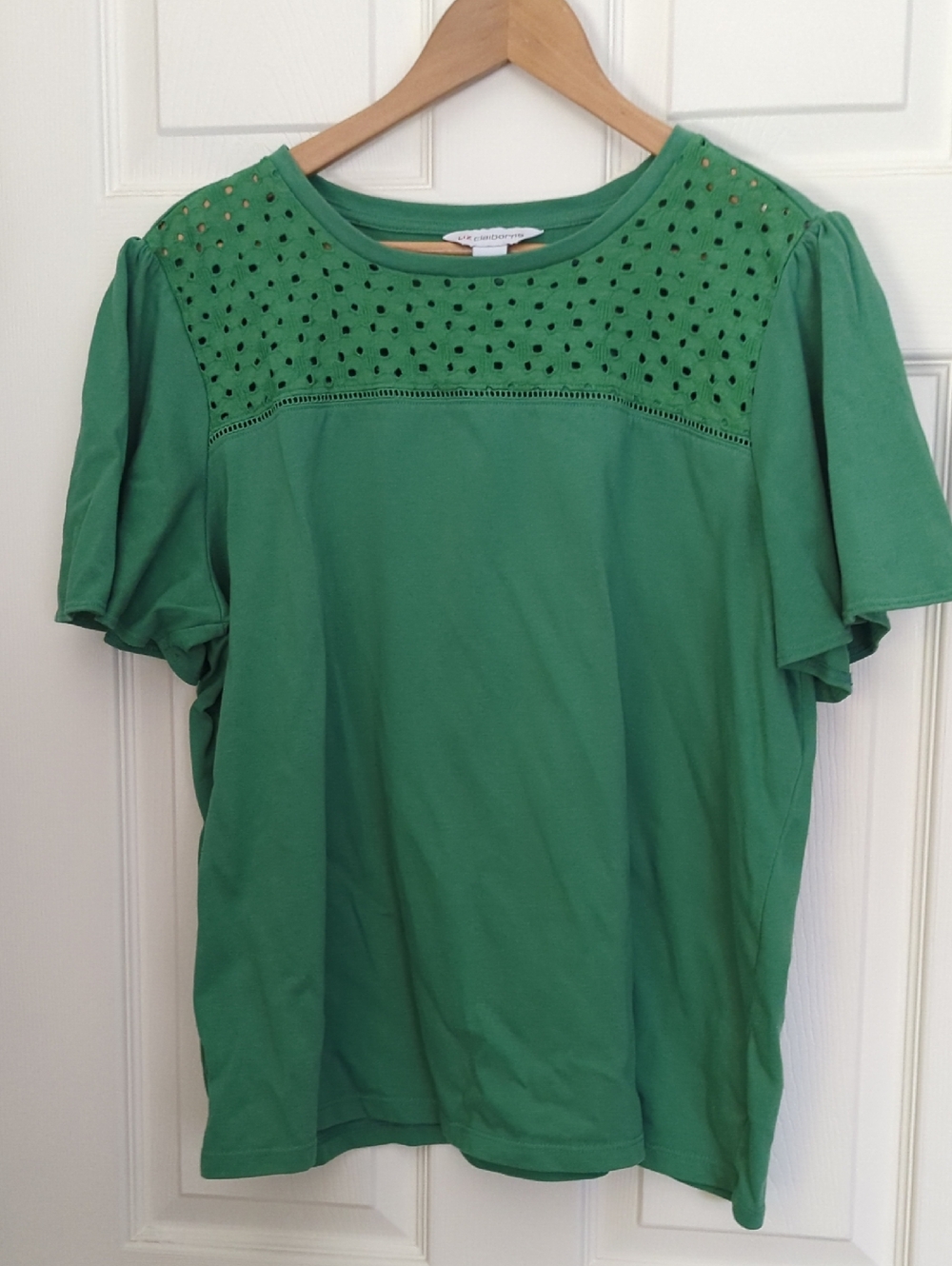 Liz Claiborne Green Short Sleeve Eyelet Yoke Tee